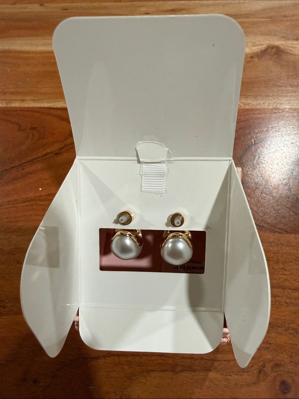 Department: Women - Accessories - Picture 2 of 6